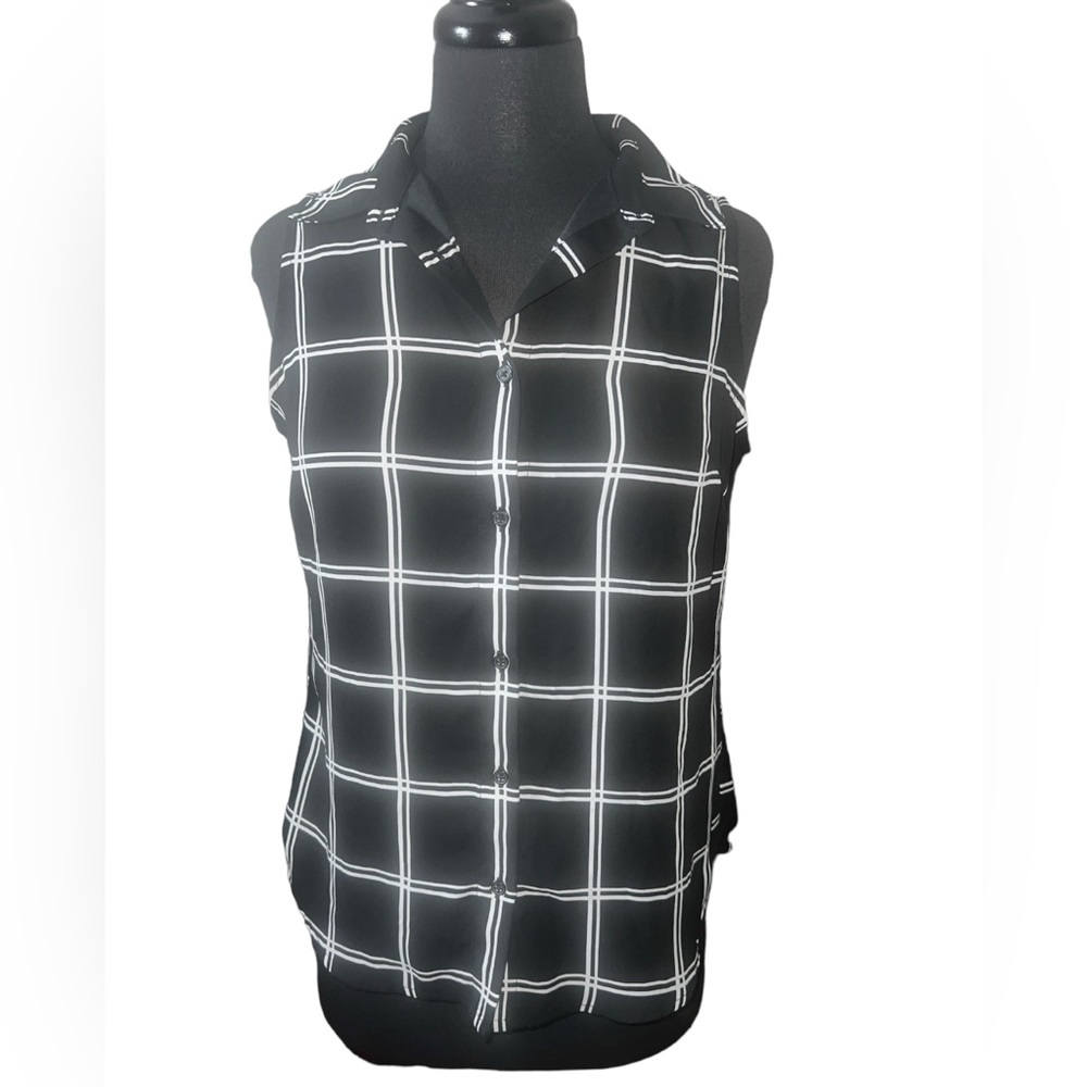 Banana Republic Black and White Sleeveless Top